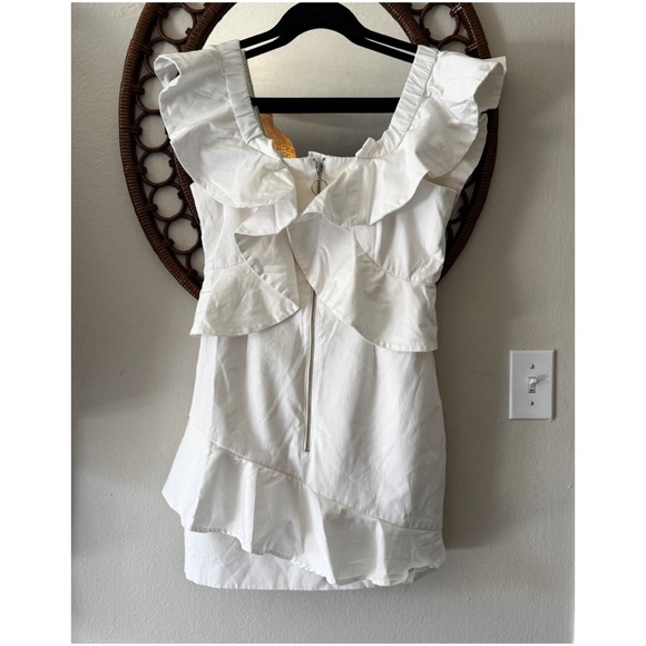 NWT Revolve C/MEO  Collective white ruffle zipper front mini dress size L - Picture 1 of 11